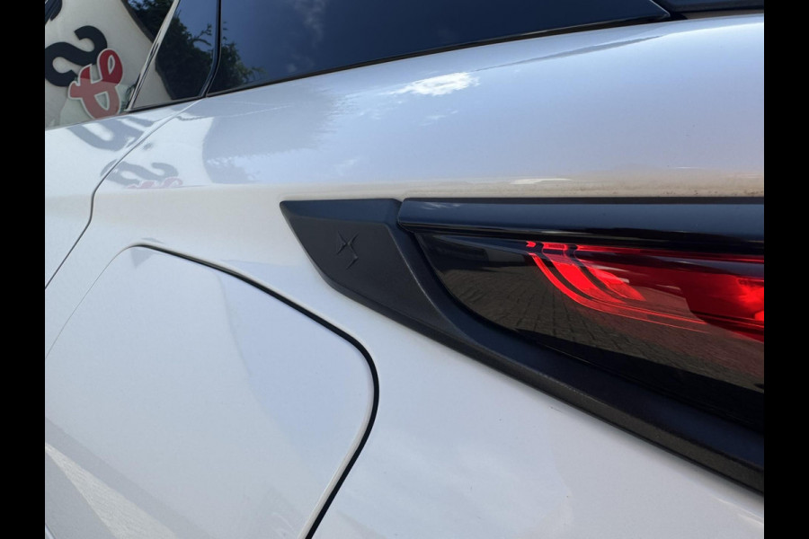 DS DS 3 Crossback 1.2 Performance Line+ Leder alcantara Camera Carplay Cruise Navigatie Clima