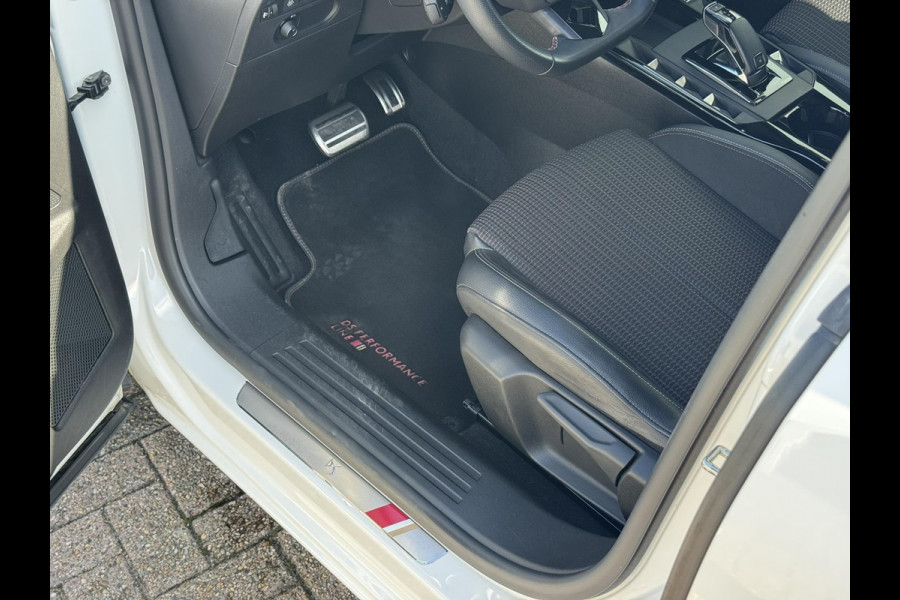DS DS 3 Crossback 1.2 Performance Line+ Leder alcantara Camera Carplay Cruise Navigatie Clima