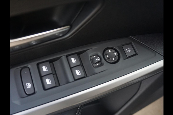 Peugeot 5008 1.2 Hybrid 136 Allure 7 Persoons Peugeot 5008 1.2 Hybrid 136 Allure 7 Persoons