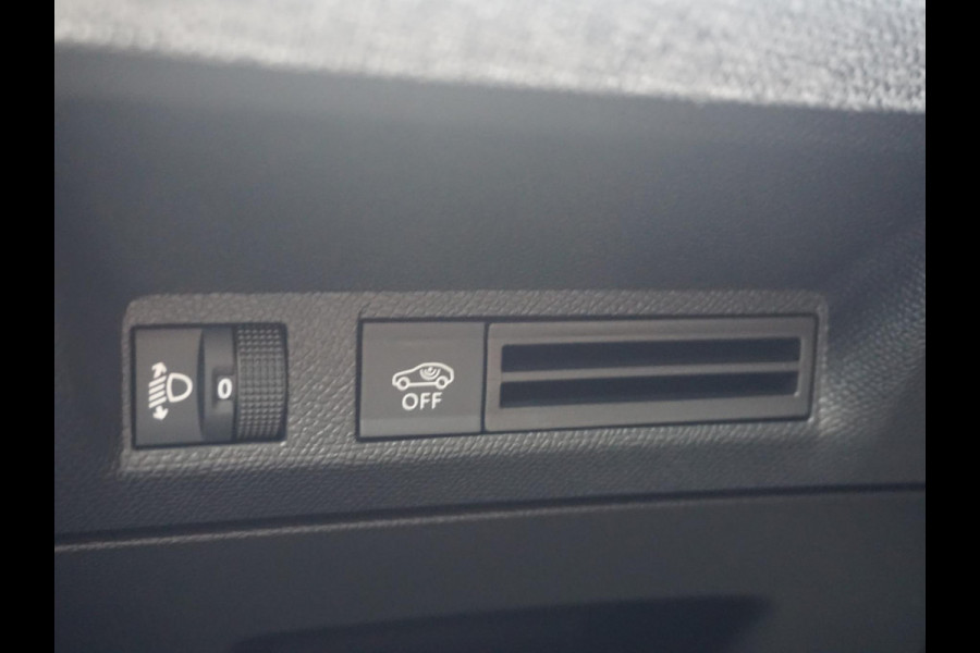 Peugeot 5008 1.2 Hybrid 136 Allure 7 Persoons Peugeot 5008 1.2 Hybrid 136 Allure 7 Persoons