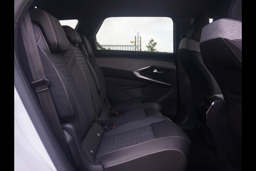Peugeot 5008 1.2 Hybrid 136 Allure 7 Persoons Peugeot 5008 1.2 Hybrid 136 Allure 7 Persoons