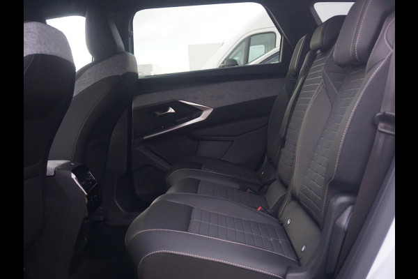 Peugeot 5008 1.2 Hybrid 136 Allure 7 Persoons Peugeot 5008 1.2 Hybrid 136 Allure 7 Persoons