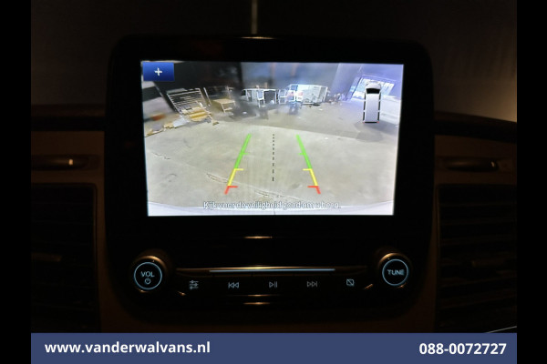 Ford Transit 2.0 TDCI 131pk L3H2 Euro6 ** Airco | Camera | Navigatie | Apple Carplay | Cruisecontrol Android Auto, Verwarmde voorruit, Stoelverwarming, Parkeersensoren, Bijrijdersbank
