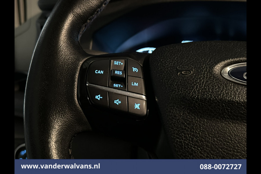 Ford Transit 2.0 TDCI 131pk L3H2 Euro6 ** Airco | Camera | Navigatie | Apple Carplay | Cruisecontrol Android Auto, Verwarmde voorruit, Stoelverwarming, Parkeersensoren, Bijrijdersbank