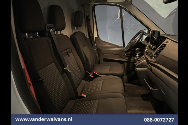 Ford Transit 2.0 TDCI 131pk L3H2 Euro6 ** Airco | Camera | Navigatie | Apple Carplay | Cruisecontrol Android Auto, Verwarmde voorruit, Stoelverwarming, Parkeersensoren, Bijrijdersbank