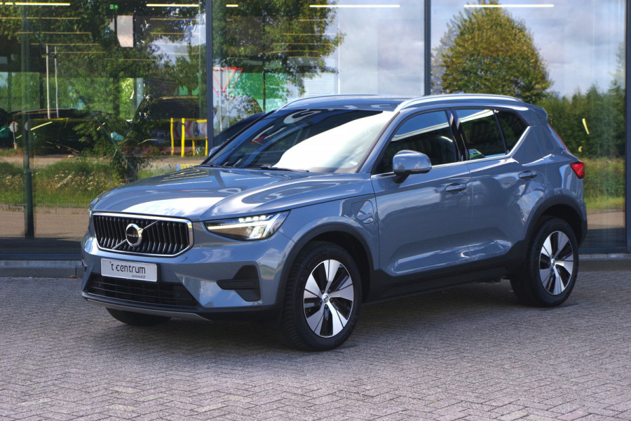 Volvo XC40 1.5 T4 Plug-in hybrid Essential Bright 211 PK PHEV, Camera, LED, Carplay, Climate Control