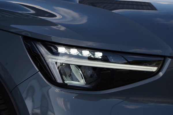 Volvo XC40 1.5 T4 Plug-in hybrid Essential Bright 211 PK PHEV, Camera, LED, Carplay, Climate Control
