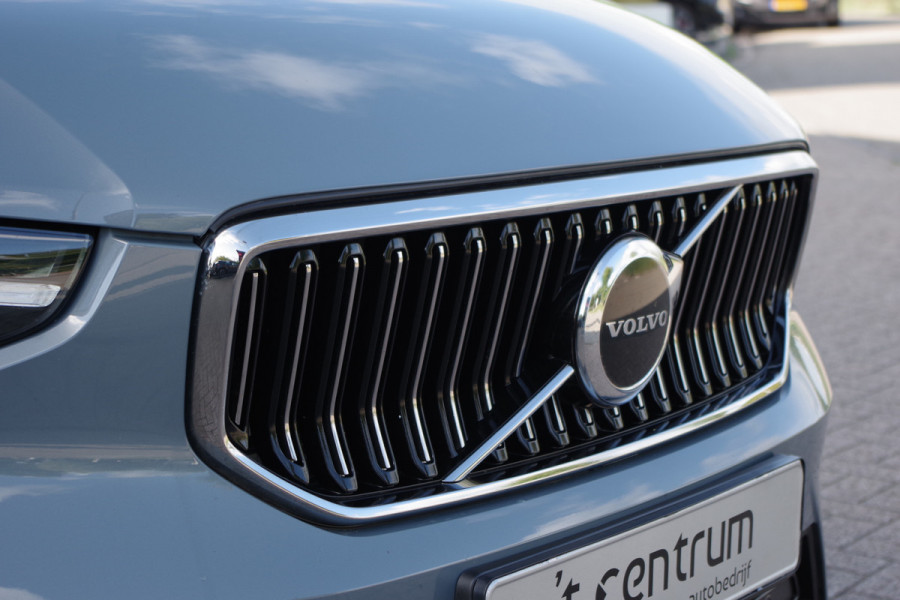 Volvo XC40 1.5 T4 Plug-in hybrid Essential Bright 211 PK PHEV, Camera, LED, Carplay, Climate Control