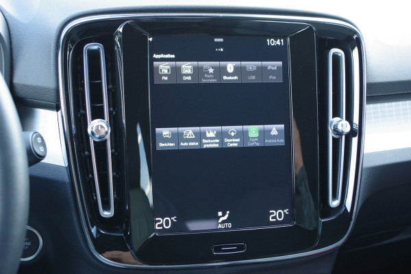 Volvo XC40 1.5 T4 Plug-in hybrid Essential Bright 211 PK PHEV, Camera, LED, Carplay, Climate Control