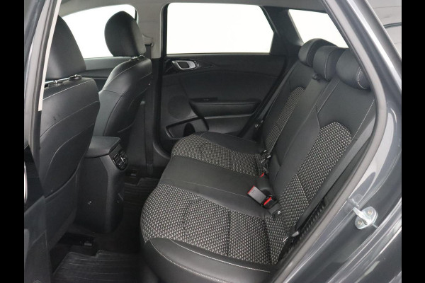 Kia Ceed Sportswagon 1.6 GDI PHEV ExecutiveLine | Automaat | Camera | Cruise control | Climate control | LMV 17 inch | LED | Stuurverwarming | Stoelverwarming | Lane assist | Navigatie