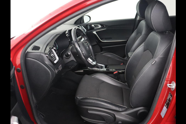 Kia Xceed 1.6 GDi PHEV DynamicLine | Automaat | Carplay | Stuurverwarming | Stoelverwarming | Adaptive cruise | Climate control | Camera | Navigatie | LMV 18 inch | LED