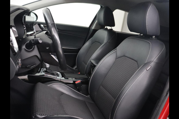 Kia Xceed 1.6 GDi PHEV DynamicLine | Automaat | Carplay | Stuurverwarming | Stoelverwarming | Adaptive cruise | Climate control | Camera | Navigatie | LMV 18 inch | LED