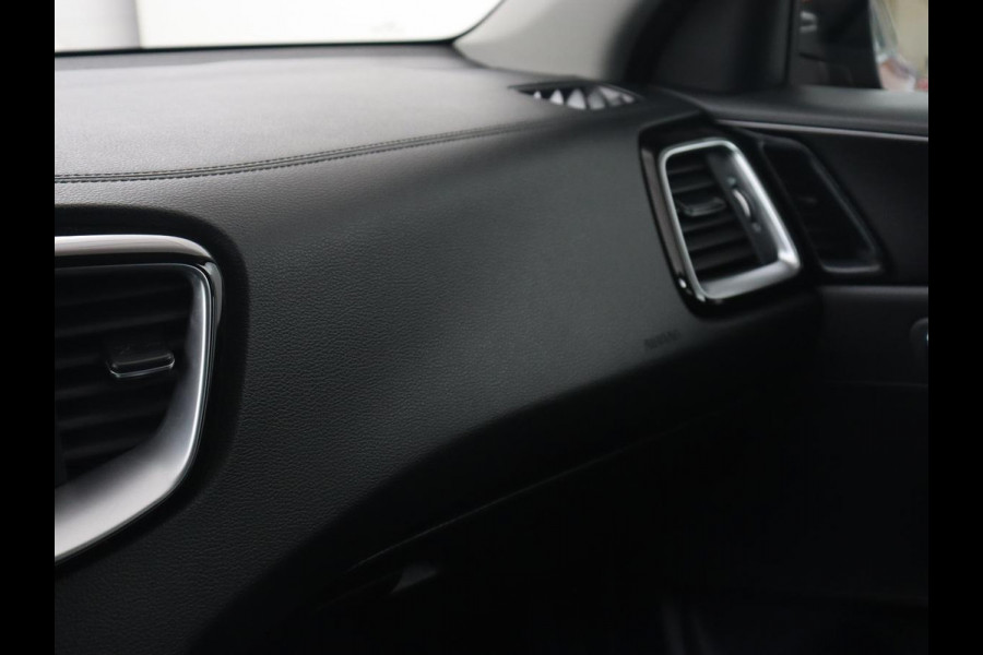 Kia Xceed 1.6 GDi PHEV DynamicLine | Automaat | Carplay | Stuurverwarming | Stoelverwarming | Adaptive cruise | Climate control | Camera | Navigatie | LMV 18 inch | LED