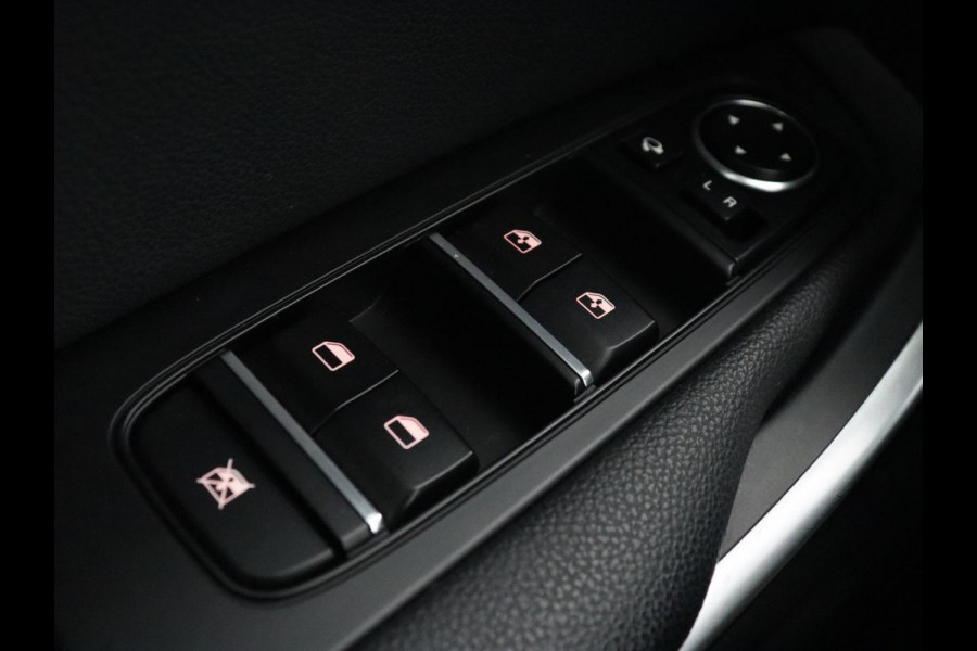 Kia Xceed 1.6 GDi PHEV DynamicLine | Automaat | Carplay | Stuurverwarming | Stoelverwarming | Adaptive cruise | Climate control | Camera | Navigatie | LMV 18 inch | LED