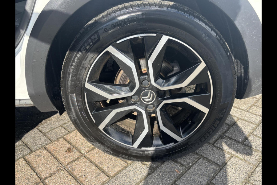 Citroën Ë-C4 Shine 50 kWh VAN: 19.400,- VOOR: 17.770,- UW HERFSTVOORDEEL: 1.630,- EURO | ORIG.NL AUTO | DEALER ONDERHOUDEN | RIJKLAARPRIJS INCL. 12MND BOVAG | LEDERPAKKET MET ELECTR STOEL |
