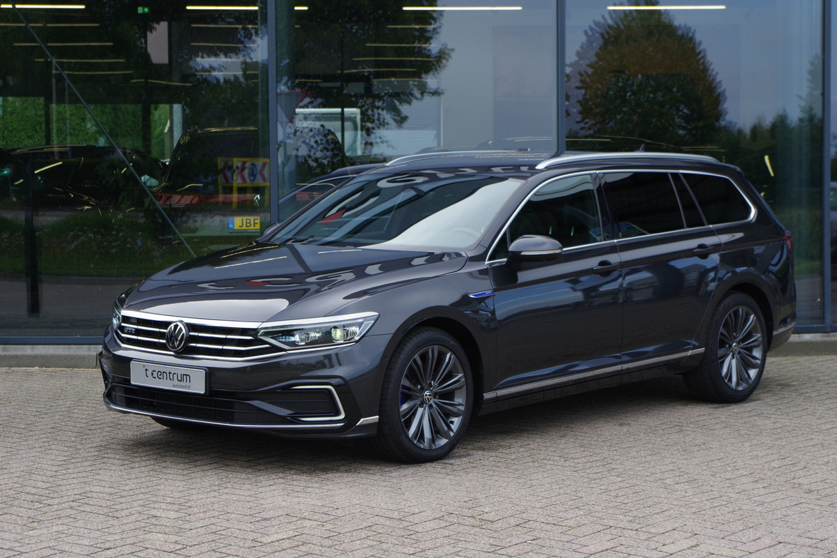 Volkswagen Passat Variant 1.4 TSI 218 PK GTE Business PHEV, Trekhaak, Leder, Memory