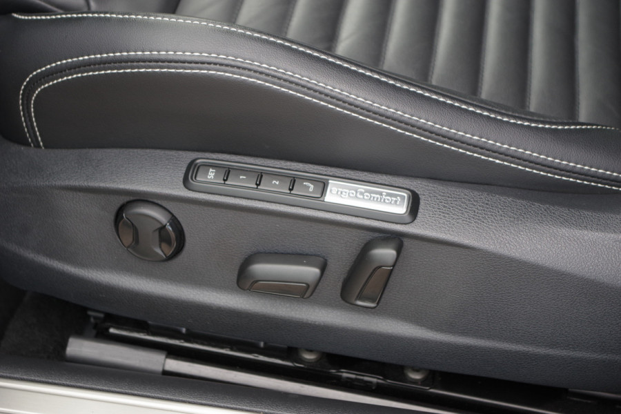 Volkswagen Passat Variant 1.4 TSI 218 PK GTE Business PHEV, Trekhaak, Leder, Memory