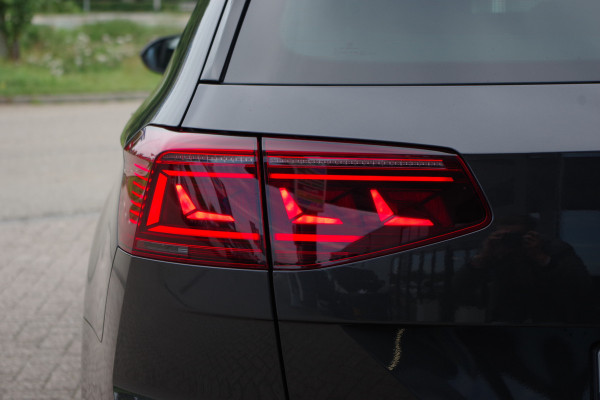 Volkswagen Passat Variant 1.4 TSI 218 PK GTE Business PHEV, Trekhaak, Leder, Memory