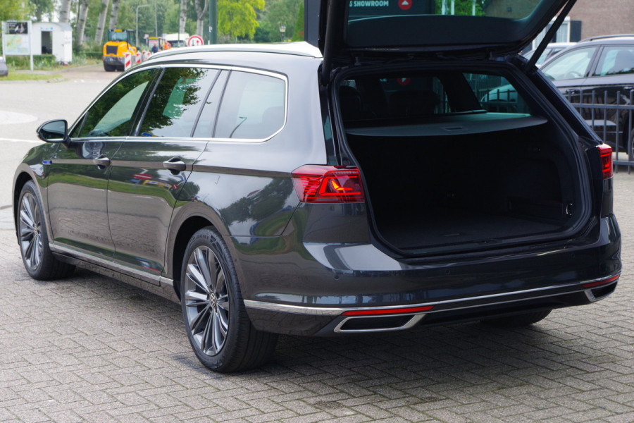 Volkswagen Passat Variant 1.4 TSI 218 PK GTE Business PHEV, Trekhaak, Leder, Memory