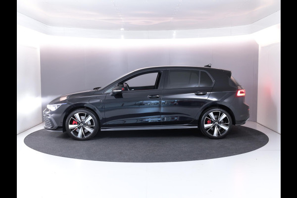 Volkswagen Golf 1.4 eHybrid GTE 245 pk Automaat (DSG) | Navigatie | Trekhaak (afneembaar) | Parkeersensoren | Achteruitrijcamera | Matrix LED koplampen | Stoelverwarming | Volkswagen Golf 1.4 eHybrid GTE 245 pk Automaat (DSG) | Navigatie | Trekhaak (afneembaar) | Parkeersensoren | Achteruitrijcamera | Matrix LED koplampen | Stoelverwarming |