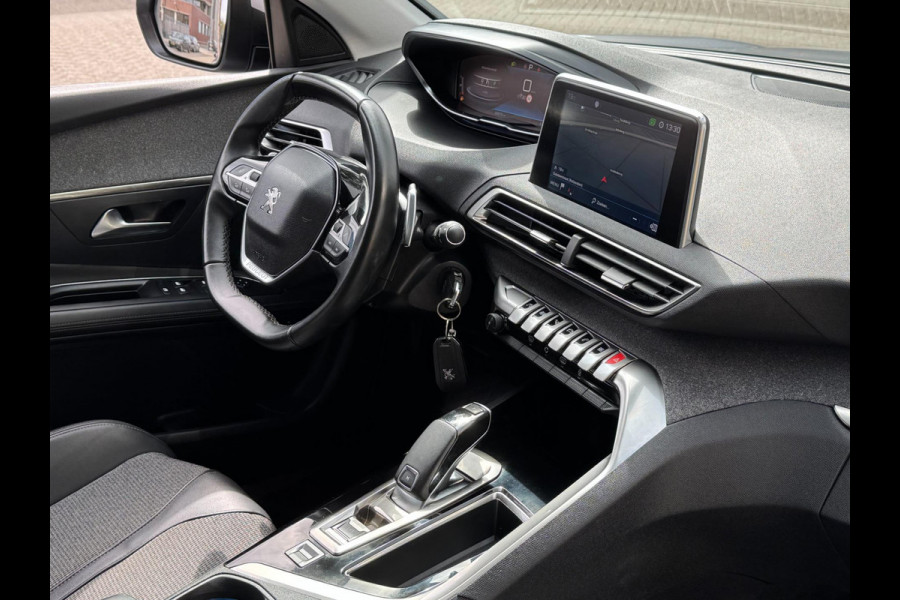 Peugeot 3008 1.2 PureTech Allure -AUTOMAAT I Navigatie I LED/PDC I Achteruitrij camera I Airco I Sport velgen I Dealer onderhouden