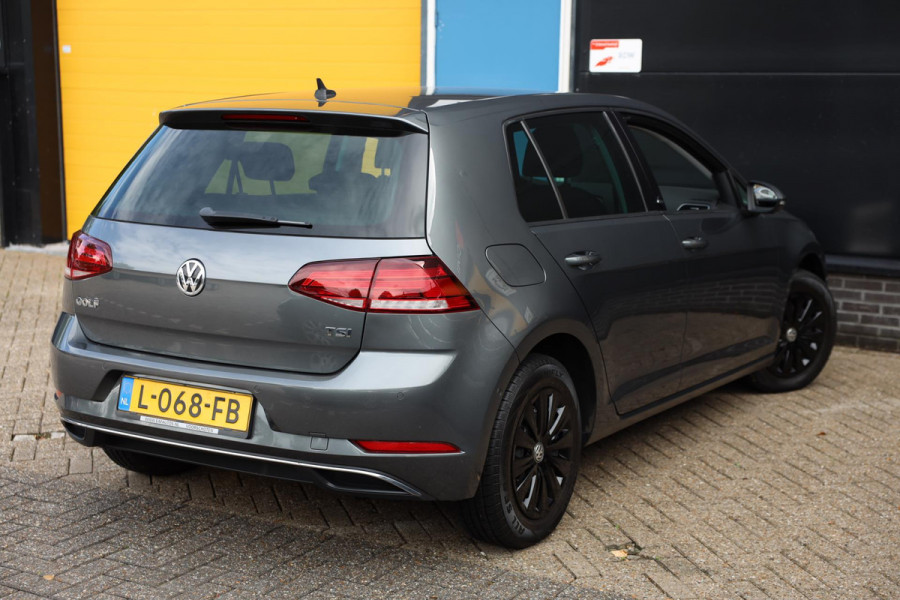Volkswagen Golf 1.0 TSI Comfortline / Acc / Camera / Airco / Elek Pakket / 5 Deurs / Pdc