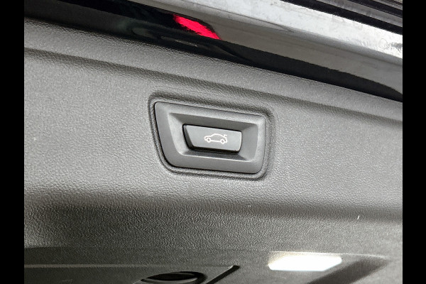 BMW 3 Serie Touring 330i M-SPORT Business Edition Plus(Dealer OnderH, Navi, Camera, Lane Assist, Active Cruise, PDC V+A Etc)