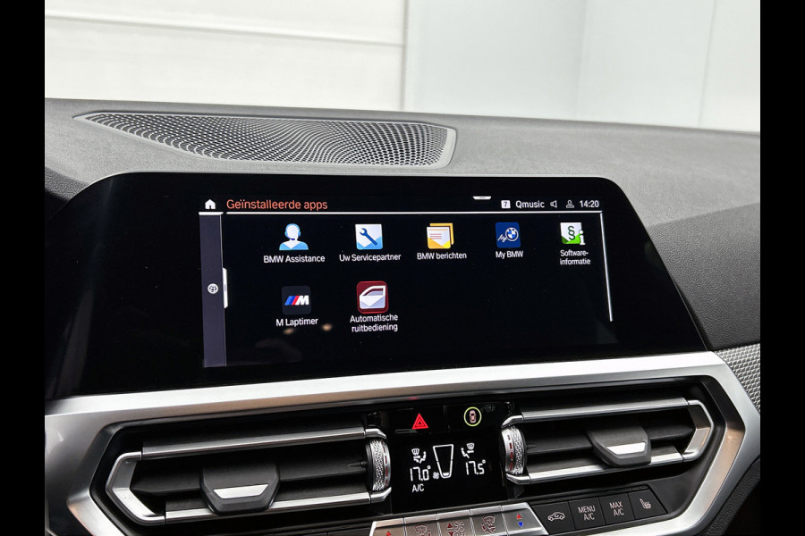 BMW 3 Serie Touring 330i M-SPORT Business Edition Plus(Dealer OnderH, Navi, Camera, Lane Assist, Active Cruise, PDC V+A Etc)