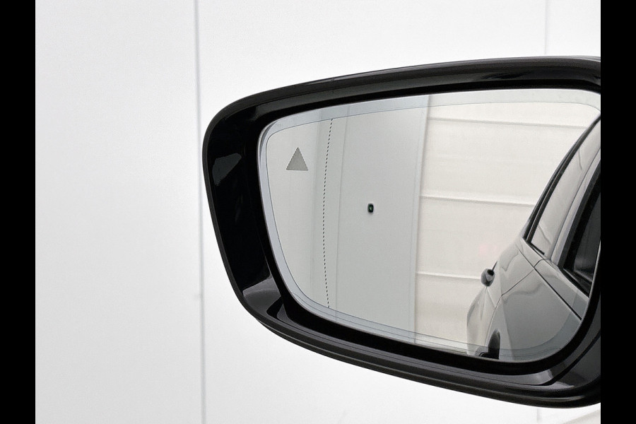 BMW 3 Serie Touring 330i M-SPORT Business Edition Plus(Dealer OnderH, Navi, Camera, Lane Assist, Active Cruise, PDC V+A Etc)