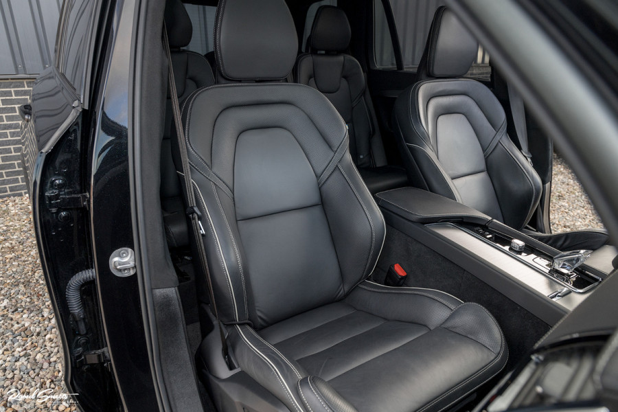 Volvo XC90 2.0 T8 Recharge AWD Ultimate Dark | Long Range | Luchtvering | Adaptieve cruise | Memory stoelen | Panorama dak |