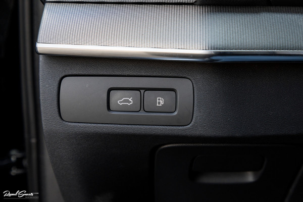 Volvo XC90 2.0 T8 Recharge AWD Ultimate Dark | Long Range | Luchtvering | Adaptieve cruise | Memory stoelen | Panorama dak |