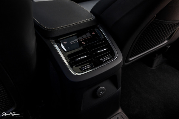Volvo XC90 2.0 T8 Recharge AWD Ultimate Dark | Long Range | Luchtvering | Adaptieve cruise | Memory stoelen | Panorama dak |