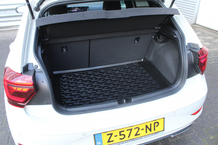 Volkswagen Polo 1.0 TSI 96pk R-Line DSG7 NL-Auto NAP Panoramadak Clima Cruise Navi Camera Dig. Cockpit IQ Light 16"LMV