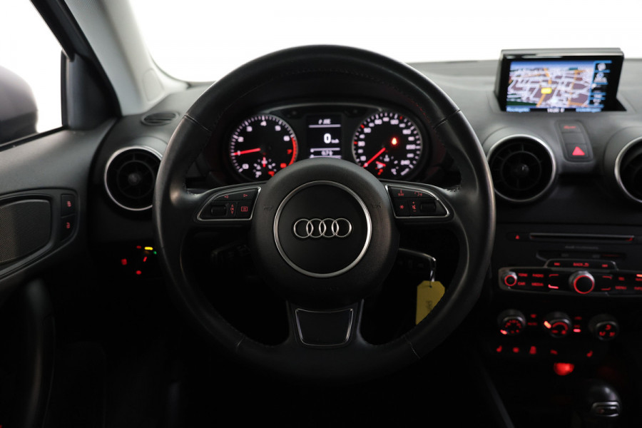 Audi A1 1.0 TFSI AUTOM S-Line NAVI '18