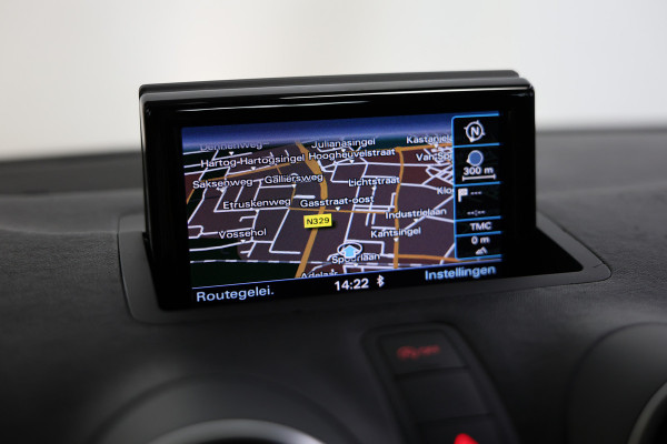 Audi A1 1.0 TFSI AUTOM S-Line NAVI '18