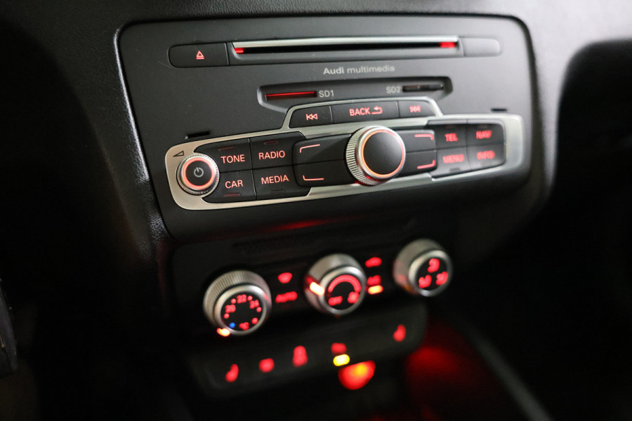 Audi A1 1.0 TFSI AUTOM S-Line NAVI '18