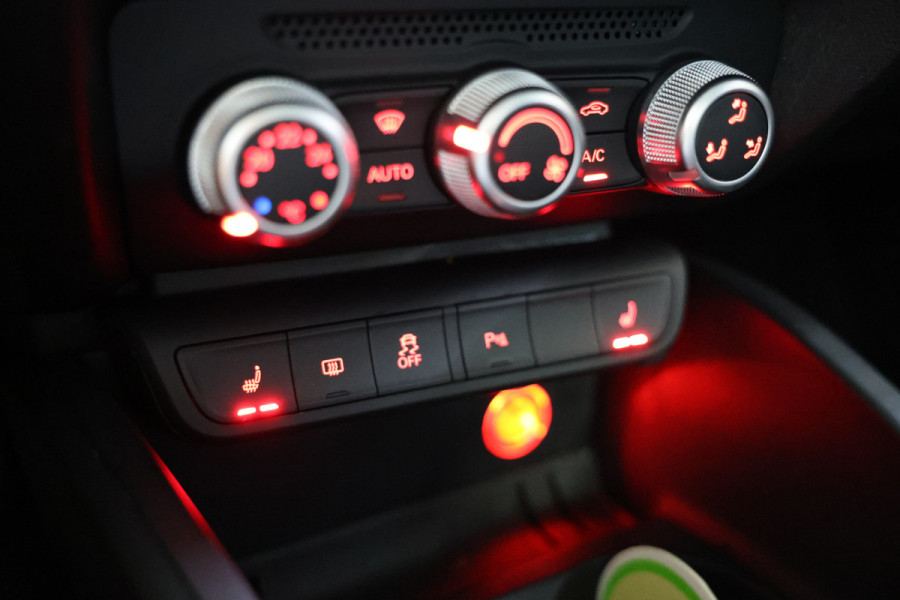 Audi A1 1.0 TFSI AUTOM S-Line NAVI '18