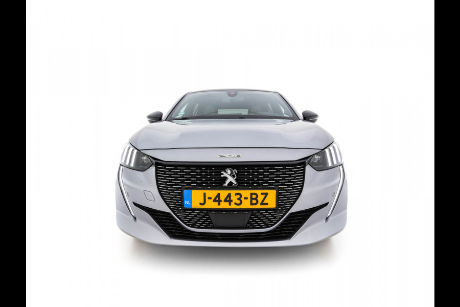 Peugeot e-208 EV GT-Line 350 50 kWh (INCL-BTW) *PANO | FULL-LED | DIGI-COCKPIT | BLINDSPOT | CAMERA | LEATHER-ALCANTARA | AMBIENT-LIGHT | NAVI-FULLMAP | LANE-ASSIST | KEYLESS | DAB | CCS-FASTLOADER | HEATED-SPORTSEATS | 17"ALU Peugeot e-208 EV GT-Line 350 50 kWh (INCL-BTW) *PANO | FULL-LED | DIGI-COCKPIT | BLINDSPOT | CAMERA | LEATHER-ALCANTARA | AMBIENT-LIGHT | NAVI-FULLMAP | LANE-ASSIST | KEYLESS | DAB | CCS-FASTLOADER | HEATED-SPORTSEATS | 17"ALU
