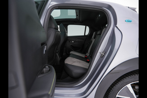 Peugeot e-208 EV GT-Line 350 50 kWh (INCL-BTW) *PANO | FULL-LED | DIGI-COCKPIT | BLINDSPOT | CAMERA | LEATHER-ALCANTARA | AMBIENT-LIGHT | NAVI-FULLMAP | LANE-ASSIST | KEYLESS | DAB | CCS-FASTLOADER | HEATED-SPORTSEATS | 17"ALU Peugeot e-208 EV GT-Line 350 50 kWh (INCL-BTW) *PANO | FULL-LED | DIGI-COCKPIT | BLINDSPOT | CAMERA | LEATHER-ALCANTARA | AMBIENT-LIGHT | NAVI-FULLMAP | LANE-ASSIST | KEYLESS | DAB | CCS-FASTLOADER | HEATED-SPORTSEATS | 17"ALU