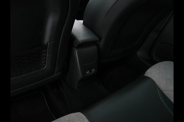 Peugeot e-208 EV GT-Line 350 50 kWh (INCL-BTW) *PANO | FULL-LED | DIGI-COCKPIT | BLINDSPOT | CAMERA | LEATHER-ALCANTARA | AMBIENT-LIGHT | NAVI-FULLMAP | LANE-ASSIST | KEYLESS | DAB | CCS-FASTLOADER | HEATED-SPORTSEATS | 17"ALU Peugeot e-208 EV GT-Line 350 50 kWh (INCL-BTW) *PANO | FULL-LED | DIGI-COCKPIT | BLINDSPOT | CAMERA | LEATHER-ALCANTARA | AMBIENT-LIGHT | NAVI-FULLMAP | LANE-ASSIST | KEYLESS | DAB | CCS-FASTLOADER | HEATED-SPORTSEATS | 17"ALU