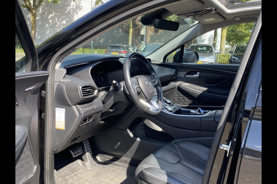 Hyundai Santa Fe 1.6 T-GDI PHEV Premium Sky VAN: 37.900,- VOOR: 35.440,- UW HERFSTVOORDEEL: 2.460,- EURO | RIJKLAARPRIJS INCL. 12MND BOVAG