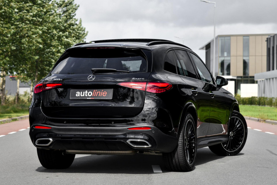 Mercedes-Benz GLC 300e 4MATIC AMG. Luchtv, NappaLeder, 4W sturing, Pano, Digital, Memory, Distro+, 360, HUD, Burm, Keyless!