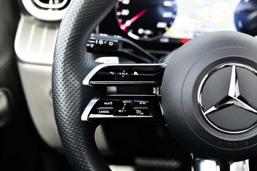 Mercedes-Benz GLC 300e 4MATIC AMG. Luchtv, NappaLeder, 4W sturing, Pano, Digital, Memory, Distro+, 360, HUD, Burm, Keyless!