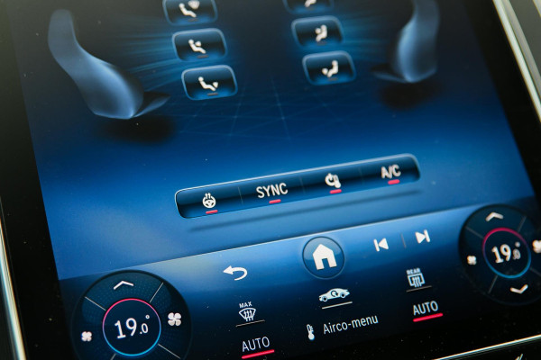 Mercedes-Benz GLC 300e 4MATIC AMG. Luchtv, NappaLeder, 4W sturing, Pano, Digital, Memory, Distro+, 360, HUD, Burm, Keyless!