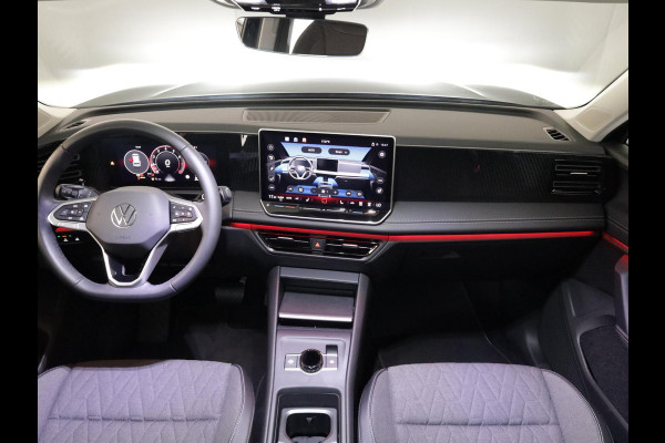 Volkswagen Tiguan 1.5 eTSI Life Edition 130 pk Automaat (DSG) | Navigatie | Elektr. trekhaak | Stoelverwarming | Parkeersensoren | 18"LM velgen  Achteruitrijcamera | Volkswagen Tiguan 1.5 eTSI Life Edition 130 pk Automaat (DSG) | Navigatie | Elektr. trekhaak | Stoelverwarming | Parkeersensoren | 18"LM velgen  Achteruitrijcamera |