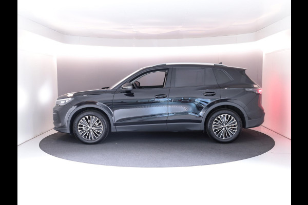 Volkswagen Tiguan 1.5 eTSI Life Edition 130 pk Automaat (DSG) | Navigatie | Elektr. trekhaak | Stoelverwarming | Parkeersensoren | 18"LM velgen  Achteruitrijcamera | Volkswagen Tiguan 1.5 eTSI Life Edition 130 pk Automaat (DSG) | Navigatie | Elektr. trekhaak | Stoelverwarming | Parkeersensoren | 18"LM velgen  Achteruitrijcamera |