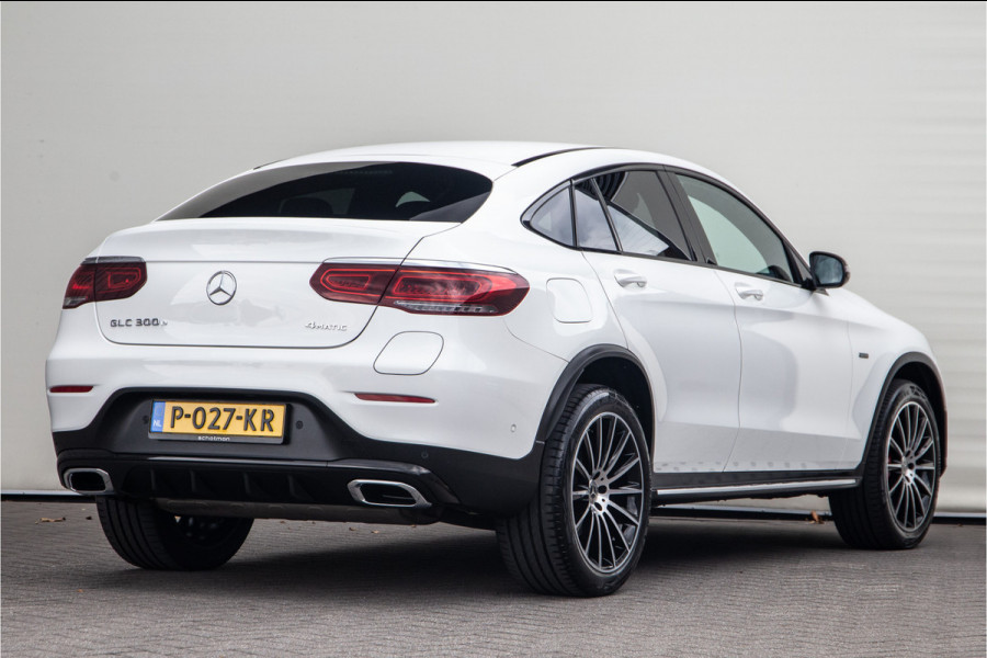 Mercedes-Benz GLC Coupé 300e 4MATIC AMG Premium, Nightpack, Widescreen, Hybrid