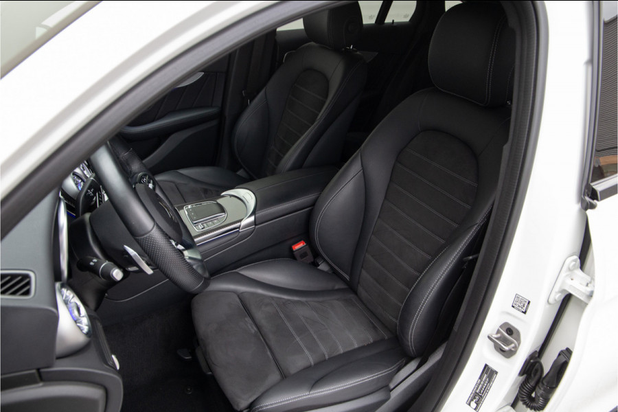 Mercedes-Benz GLC Coupé 300e 4MATIC AMG Premium, Nightpack, Widescreen, Hybrid