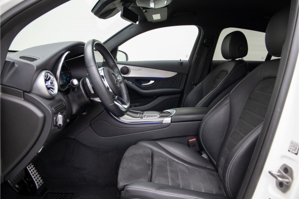 Mercedes-Benz GLC Coupé 300e 4MATIC AMG Premium, Nightpack, Widescreen, Hybrid