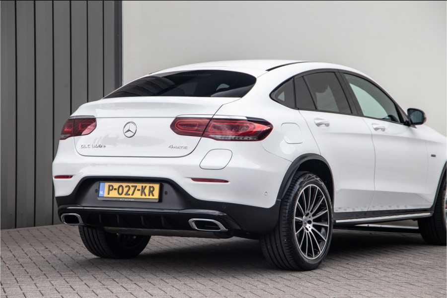 Mercedes-Benz GLC Coupé 300e 4MATIC AMG Premium, Nightpack, Widescreen, Hybrid